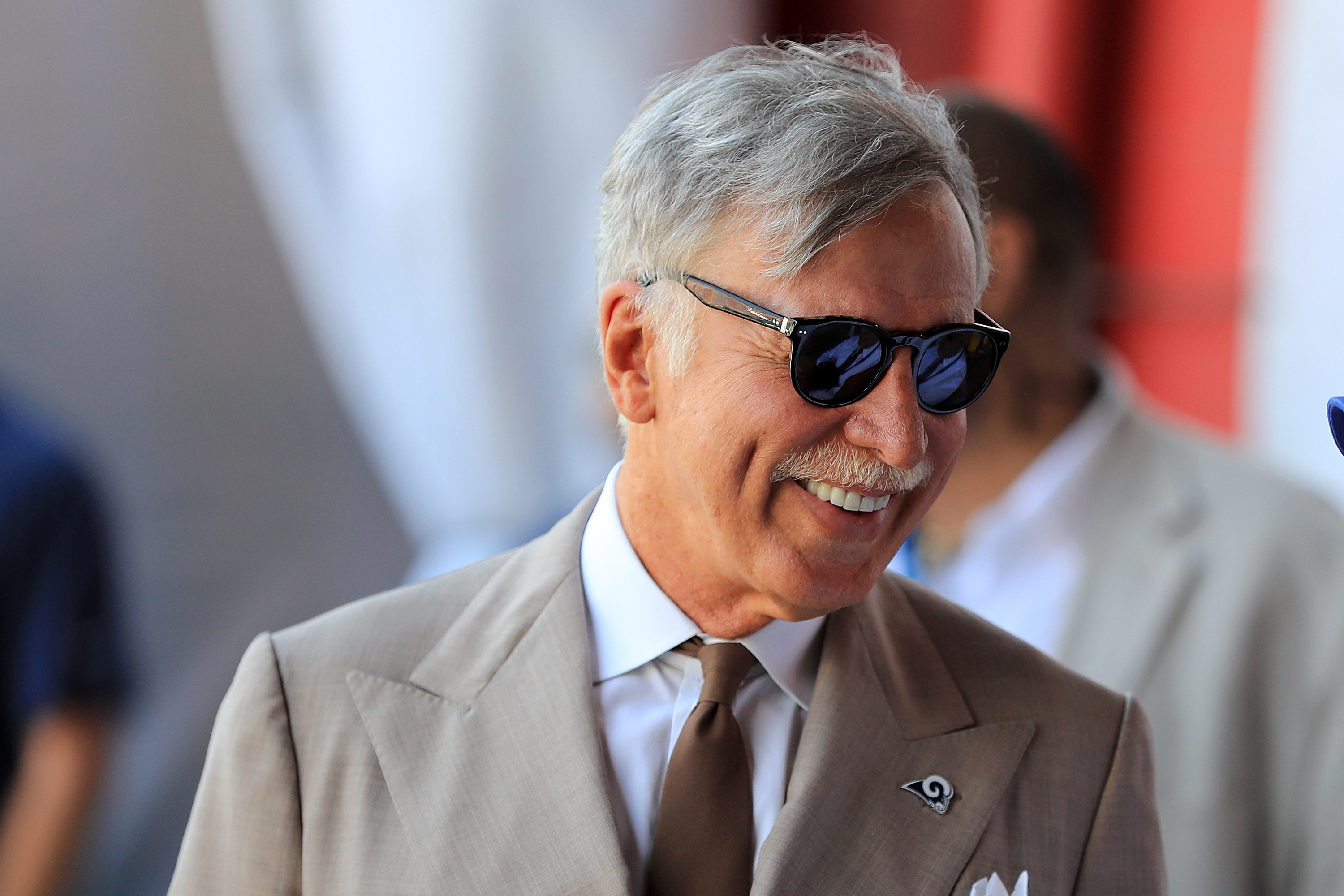 Stan Kroenke Bids £525M to Buy Out Alisher Usmanov's Arsenal Shares, News,  Scores, Highlights, Stats, and Rumors