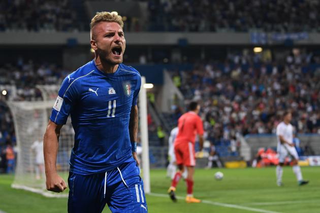 REGGIO NELL'EMILIA, ITALY - SEPTEMBER 05:  Ciro Immobile of Italy celebrates after scoring the opening goal during the FIFA 2018 World Cup Qualifier between Italy and Israel at Mapei Stadium - Citta' del Tricolore on September 5, 2017 in Reggio nell'Emilia, Italy .  (Photo by Valerio Pennicino/Getty Images)