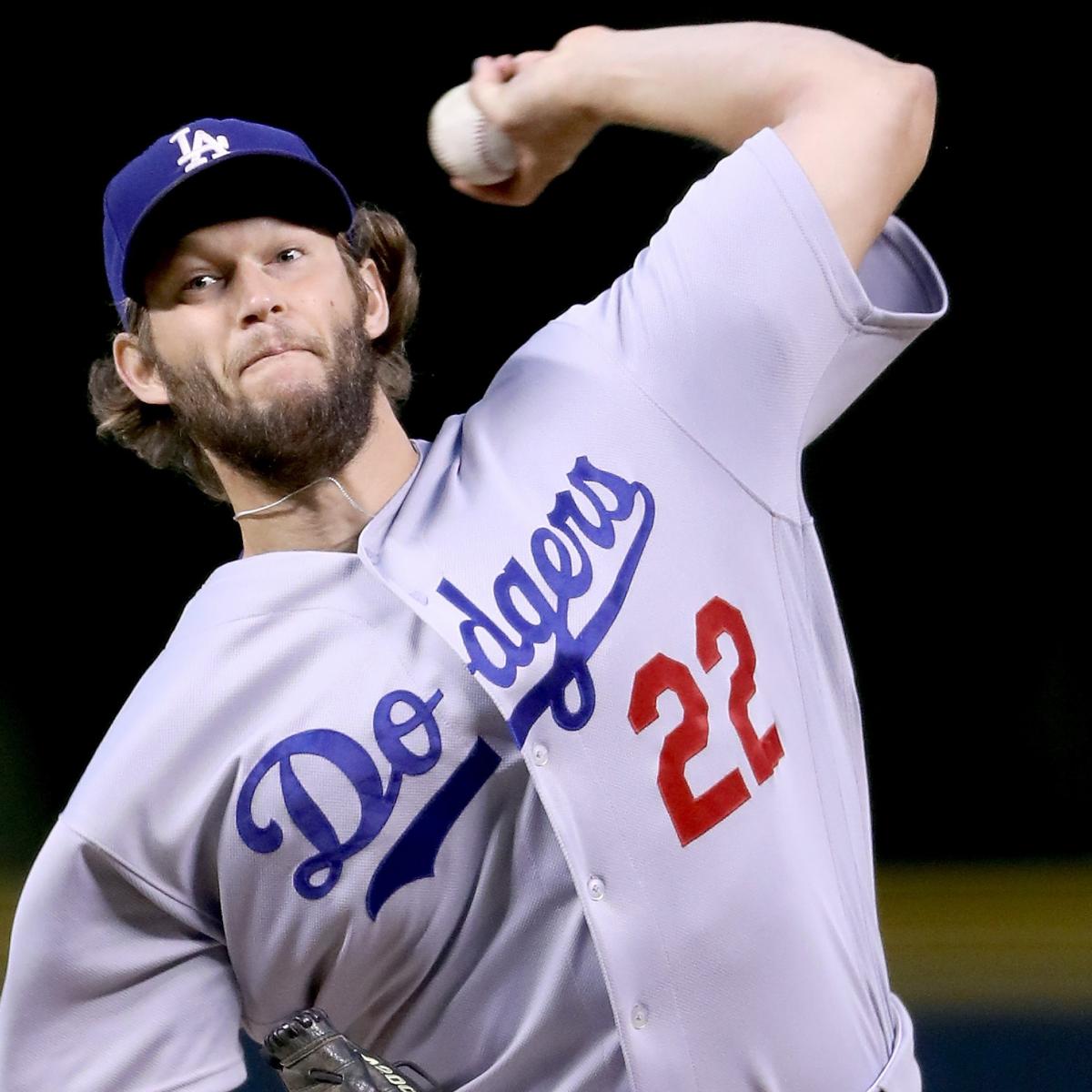 Clayton Kershaw stops steal of home, hands Dodgers 3-2 World Series lead –  The Denver Post