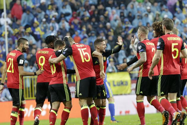 Belgium's Dries Mertens, centre, celebrate a goal during the World Cup Group H qualifying soccer match between Bosnia and Belgium at the Grbavica stadium in Sarajevo, Bosnia, Saturday, Oct. 7, 2017. (AP Photo/Amel Emric)