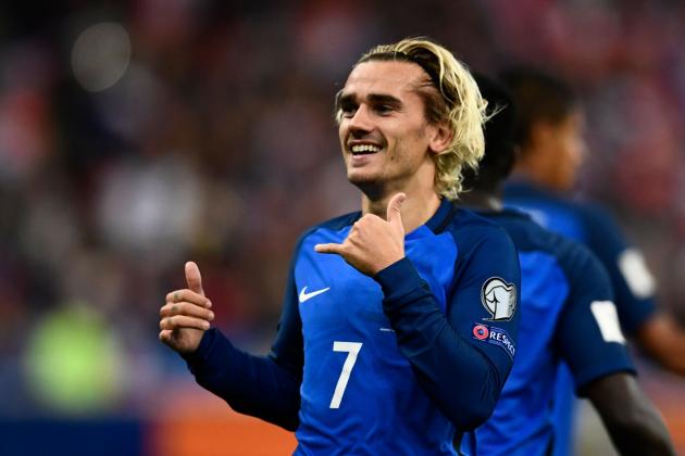 France's forward Antoine Griezmann  celebrates after scoring a goal  during the FIFA World Cup 2018 qualification football match between France and Belarus at the Stade de France in Saint-Denis, north of Paris, on October 10, 2017. / AFP PHOTO / CHRISTOPHE SIMON        (Photo credit should read CHRISTOPHE SIMON/AFP/Getty Images)