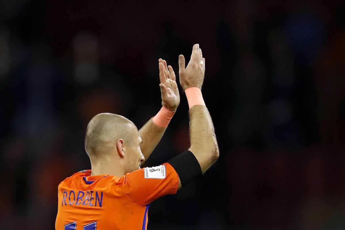 Ranking the Top 20 Players Who Won't Be at the World Cup