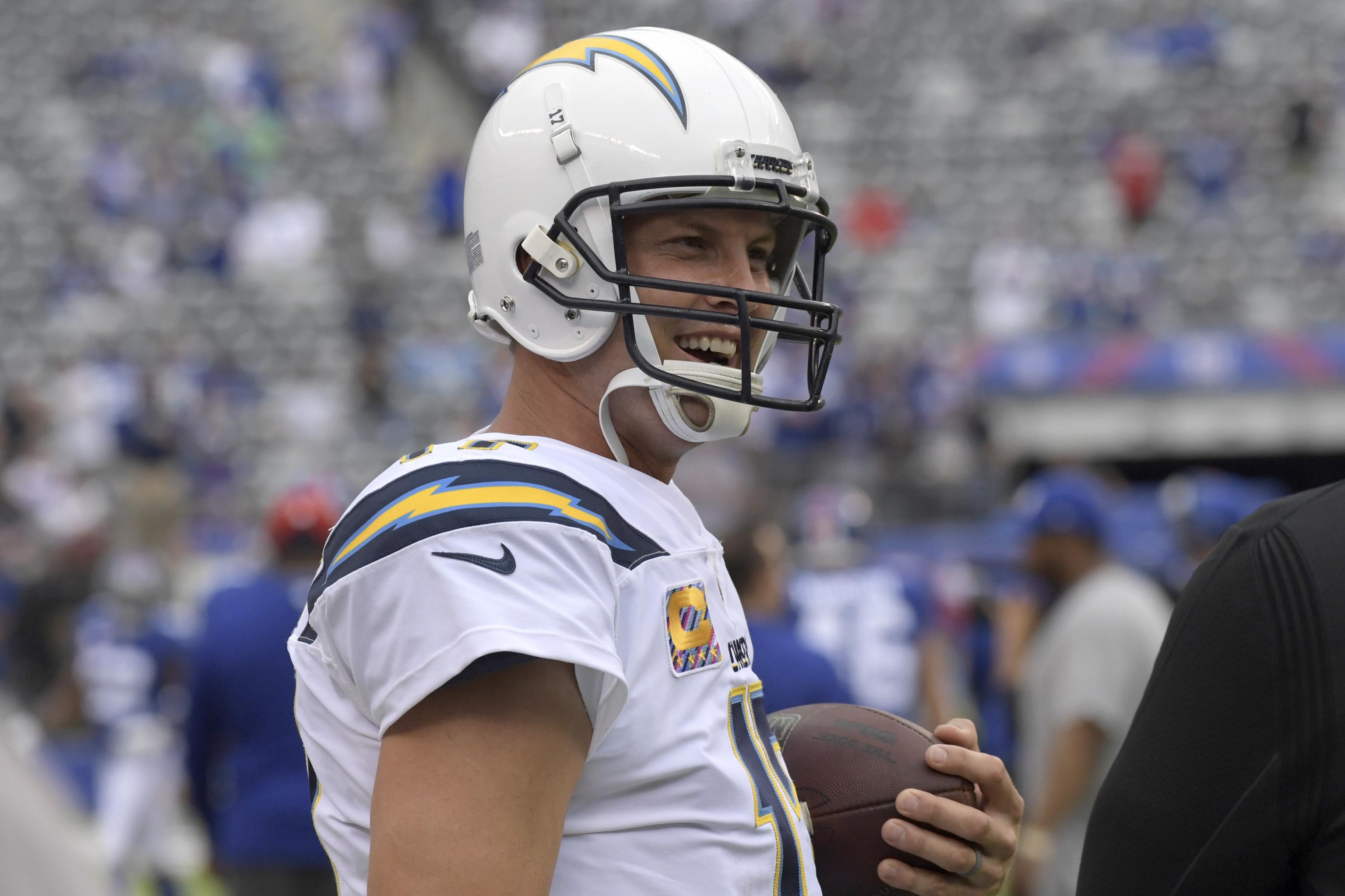 Raiders vs. Chargers: NFL Week 4 Early Odds, Trends & Best Bets