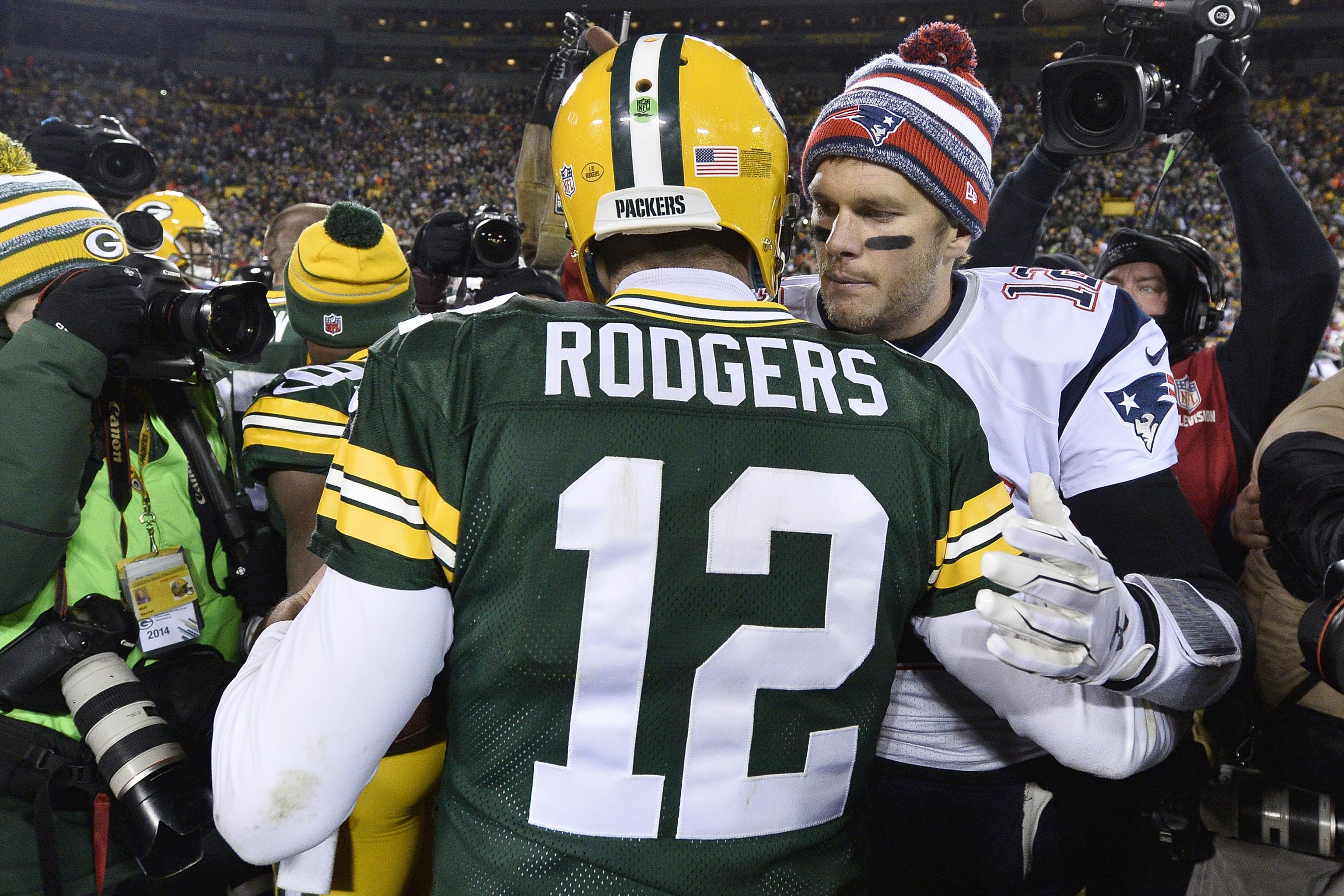 After Aaron Rodgers' injury, is Tom Brady a genuine option for the