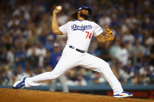 LOS ANGELES, CA - OCTOBER 14:  Kenley Jansen #74 of the Los Angeles Dodgers pitches against the Chicago Cubs  in the eighth inning during Game One of the National League Championship Series against the Chicago Cubs at Dodger Stadium on October 14, 2017 in Los Angeles, California.  (Photo by Ezra Shaw/Getty Images)