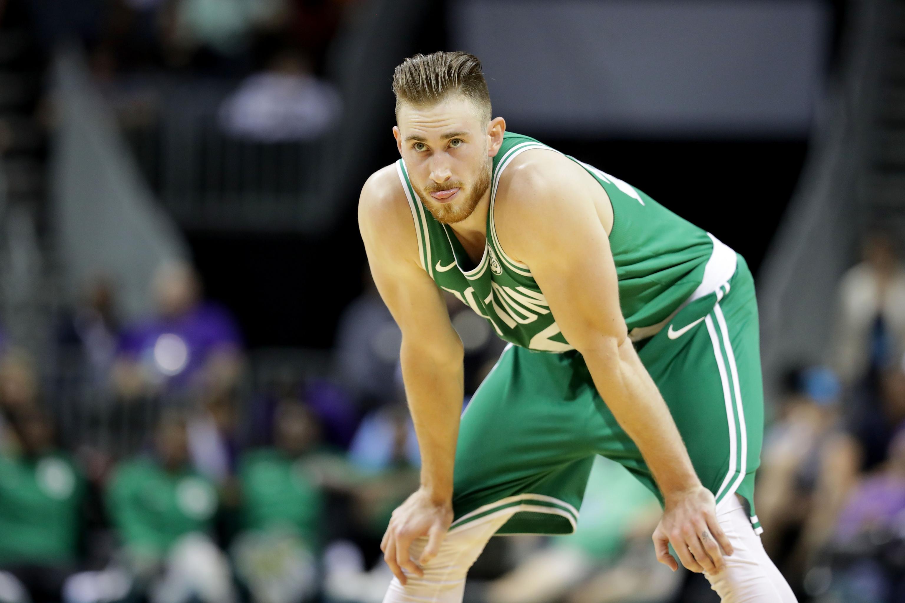 Gordon Hayward scores 10 points for Celtics in return from