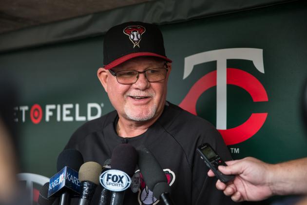 MINNEAPOLIS, MN - AUGUST 18: Bench coach Ron Gardenhire #35 of the Arizona Diamondbacks against the Minnesota Twins on August 18, 2017 at Target Field in Minneapolis, Minnesota. The Twins defeated the Diamondbacks 10-3. (Photo by Brace Hemmelgarn/Minnesota Twins/Getty Images)