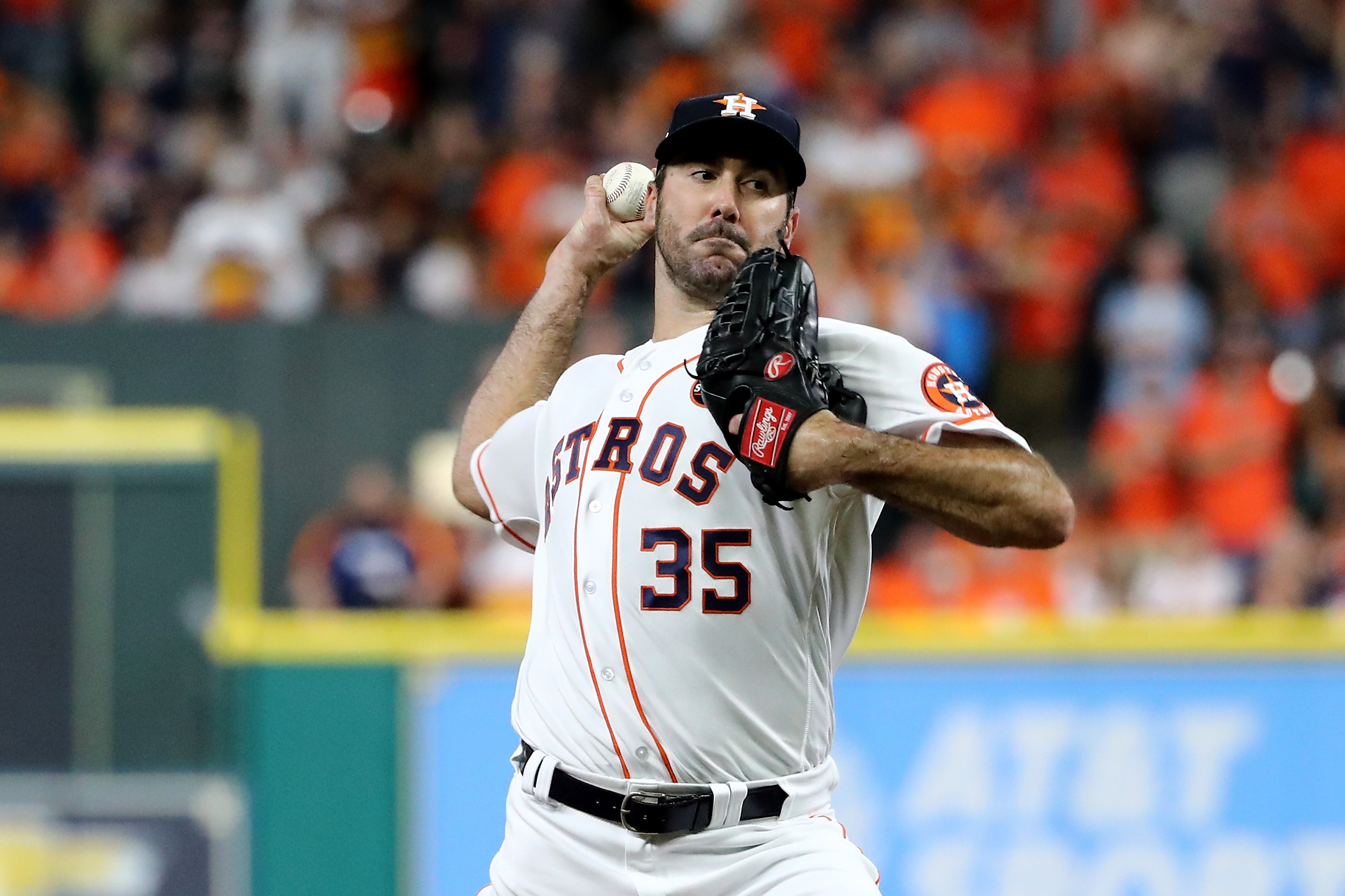 ALCS: Justin Verlander Dominates for Astros in Win Over Yankees