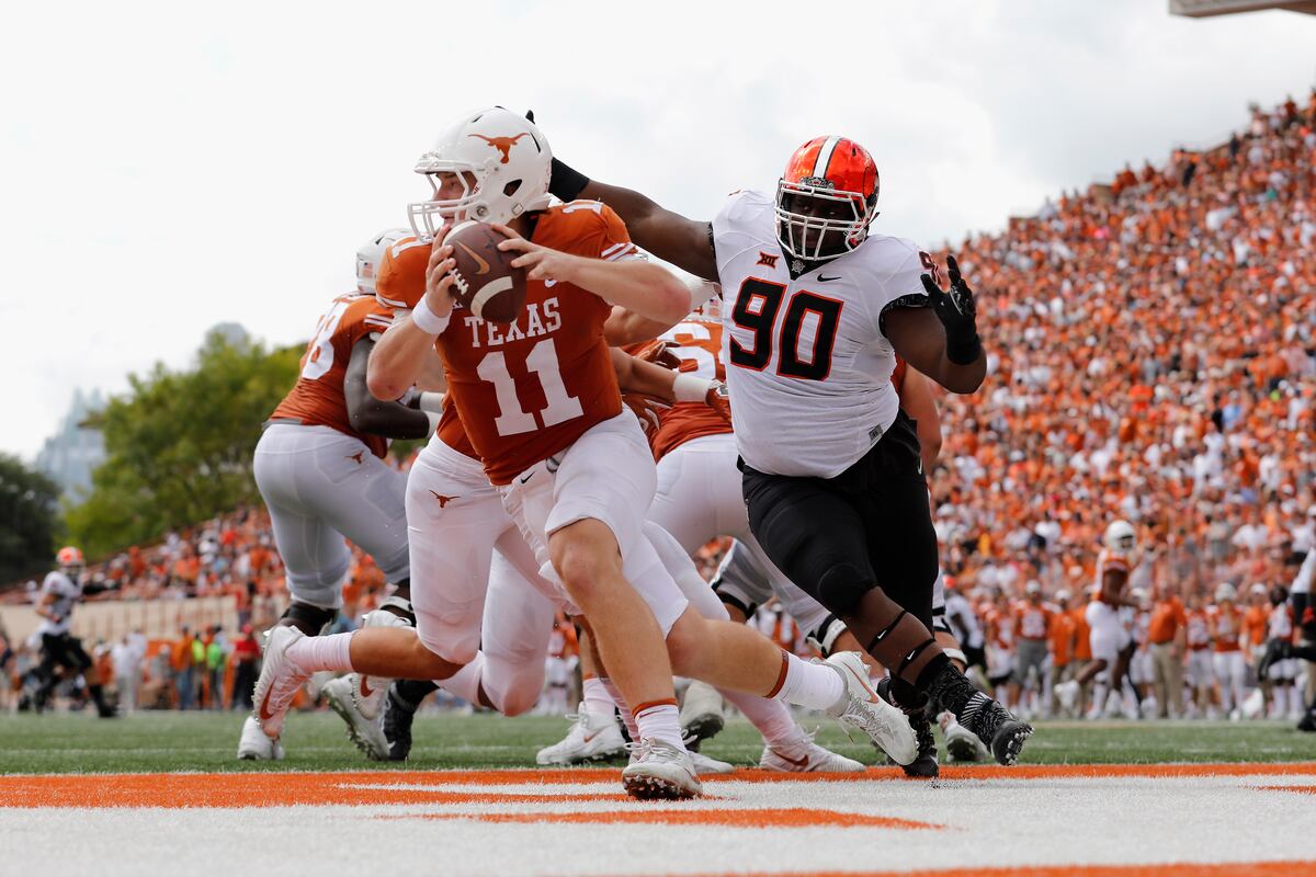 Oklahoma St. Survives Texas' Upset Bid After Sam Ehlinger OT