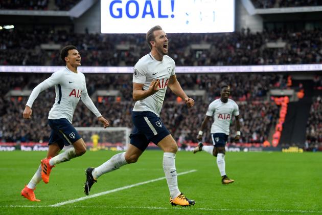 LONDON, ENGLAND - OCTOBER 22:  Harry Kane of Spurs (r) celebrates with Dele Ali after scoring the fourth goal and his second of the game during the Premier League match between Tottenham Hotspur and Liverpool at Wembley Stadium on October 22, 2017 in London, England.  (Photo by Stu Forster/Getty Images)