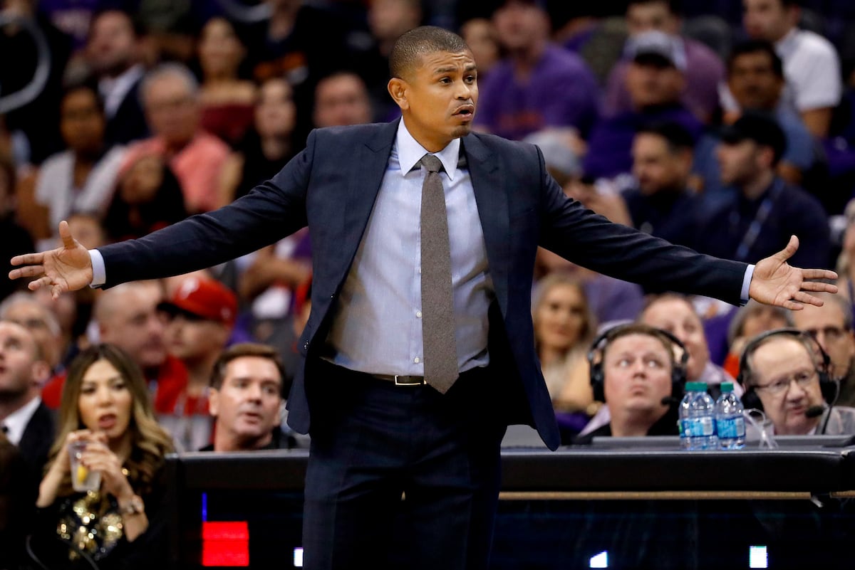 Earl Watson Fired by Suns After 0-3 Start; Jay Triano to Be Interim