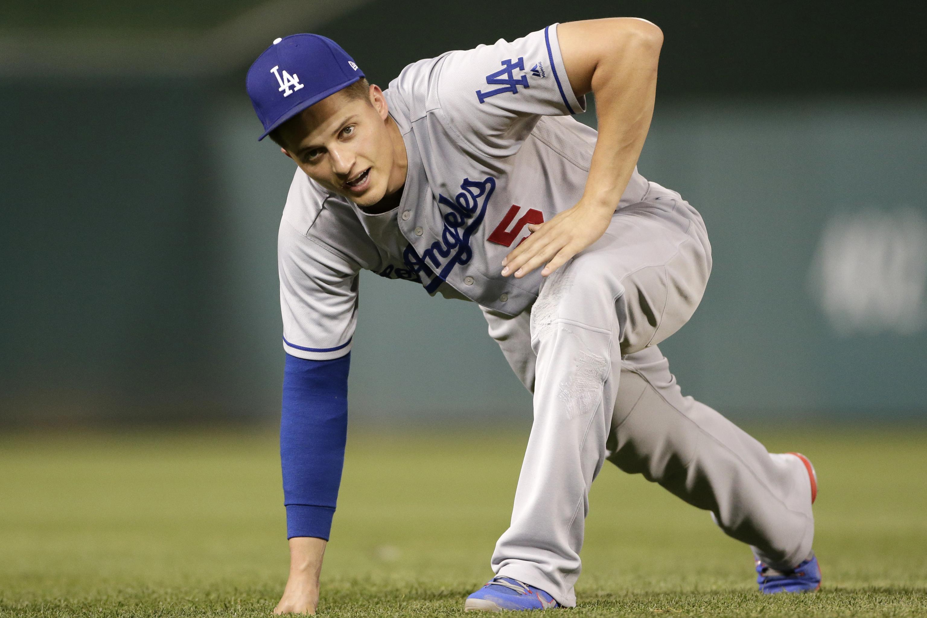 Corey Seager's hand won't require surgery, but Dodgers shortstop to be  sidelined at least three weeks - The Boston Globe