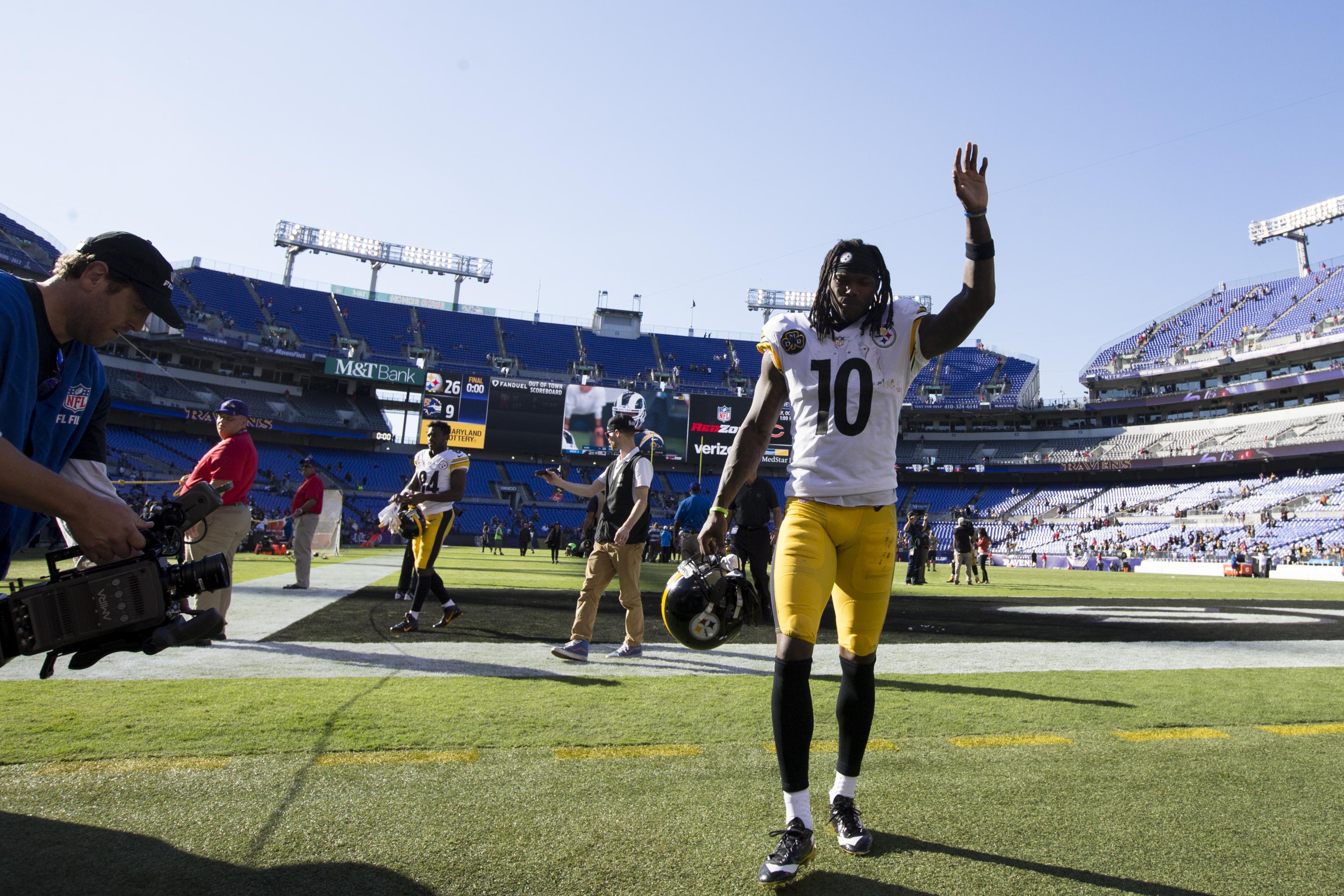 The NFL Buzz: Martavis Bryant still waiting on the NFL