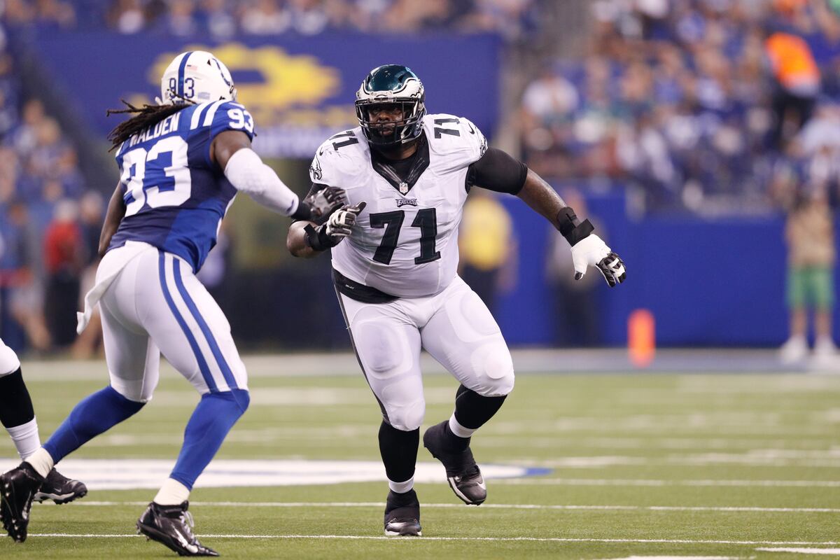 Jason Peters Ruled Out vs. Giants Due to Biceps Injury | Bleacher Report | Latest News, Videos and Highlights