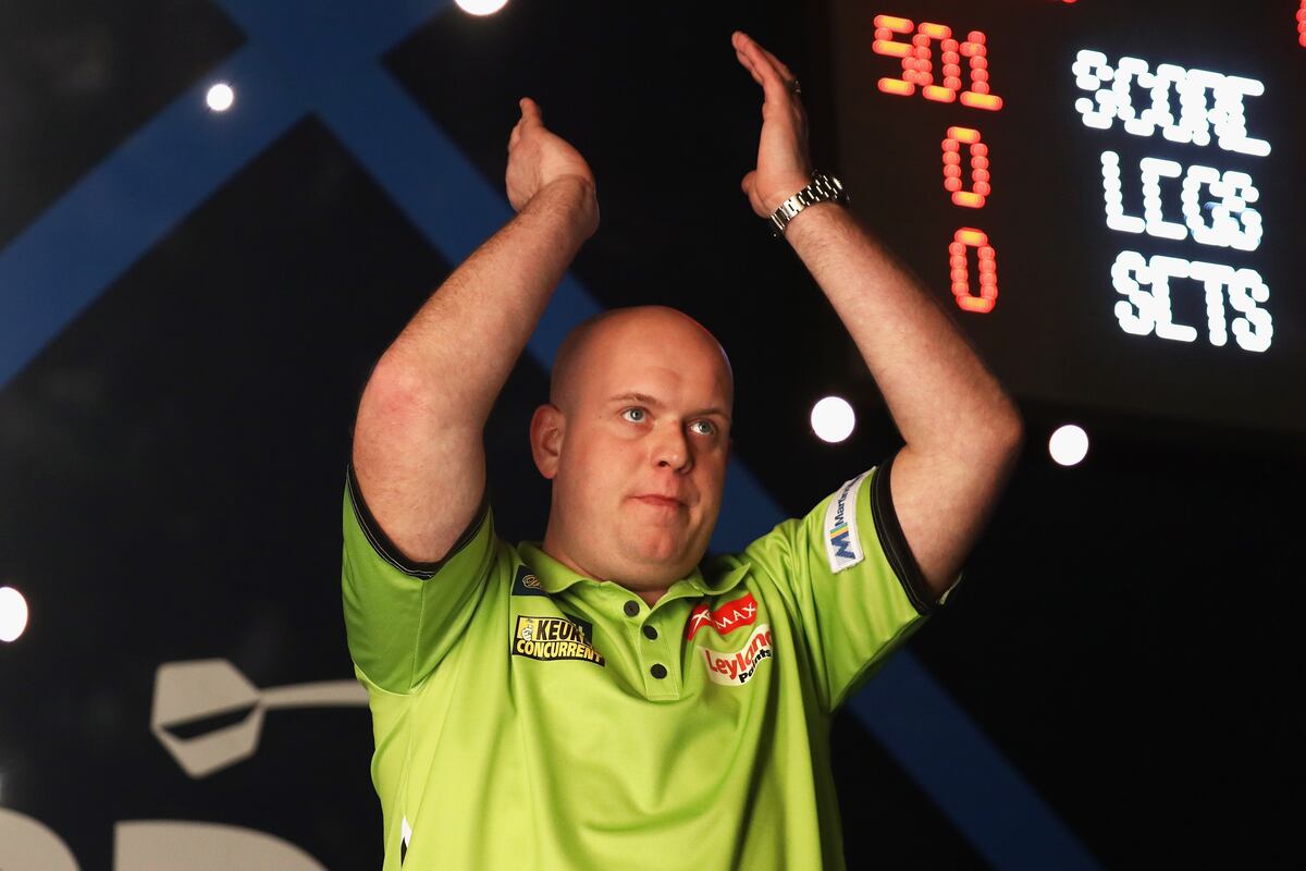 European Championship Darts 2017 Michael van Gerwen Wins 4th Straight