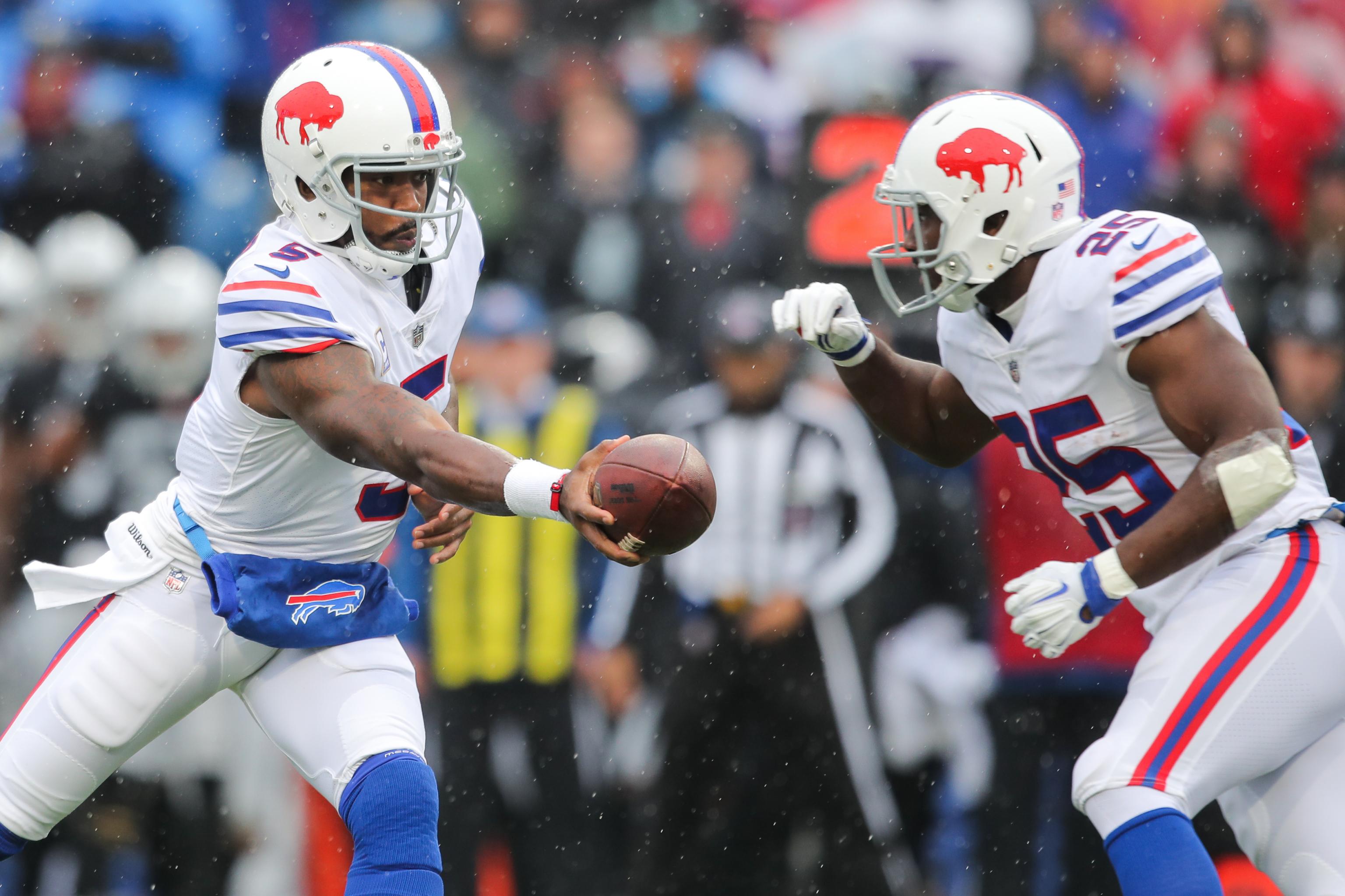 Bills vs. Raiders Predictions, Betting Trends and Stats