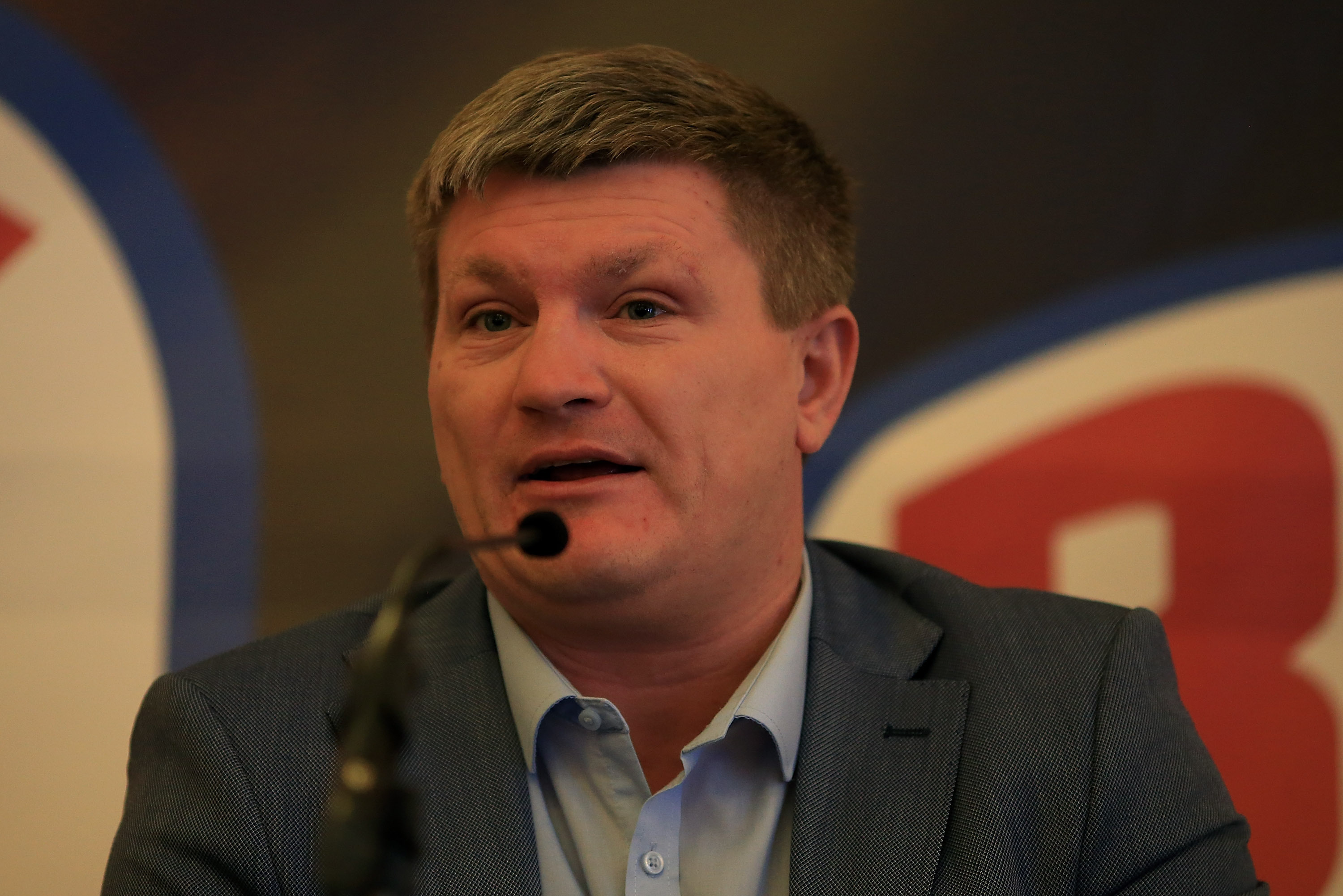Ricky Hatton Says He Ll Come Out Of Retirement To Fight Rio Ferdinand Bleacher Report Latest News Videos And Highlights