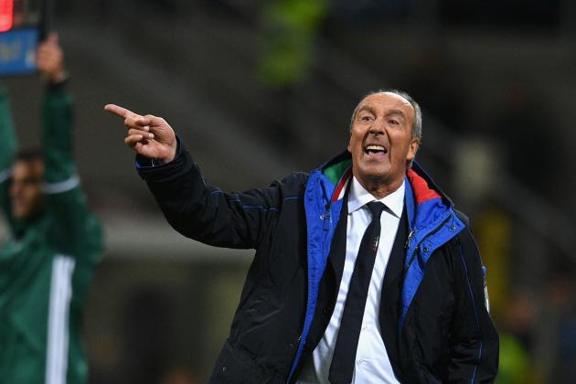 MILAN, ITALY - NOVEMBER 13:  Head coach Italy Gian Piero Ventura reacts during the FIFA 2018 World Cup Qualifier Play-Off: Second Leg between Italy and Sweden at San Siro Stadium on November 13, 2017 in Milan, Italy.  (Photo by Claudio Villa/Getty Images)