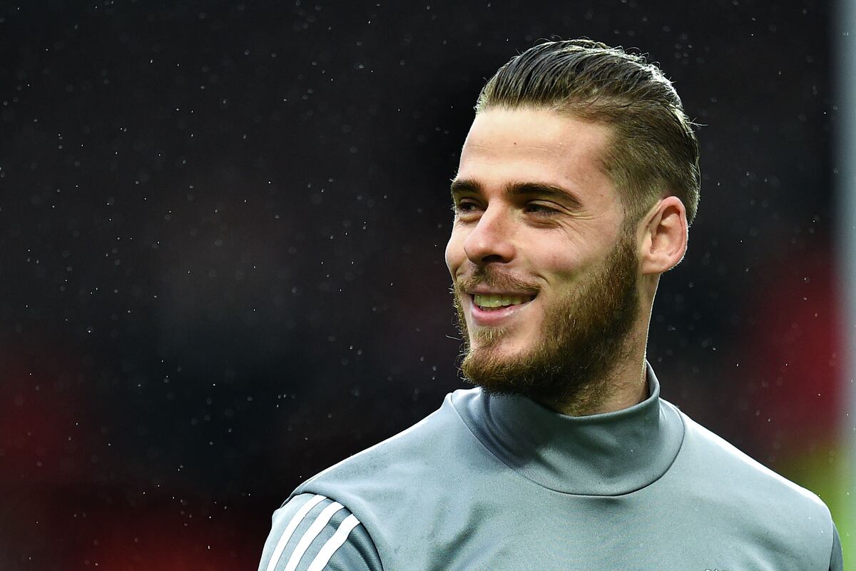 Manchester United Transfer News: Latest David De Gea, Marouane Fellaini Rumours | Bleacher ...