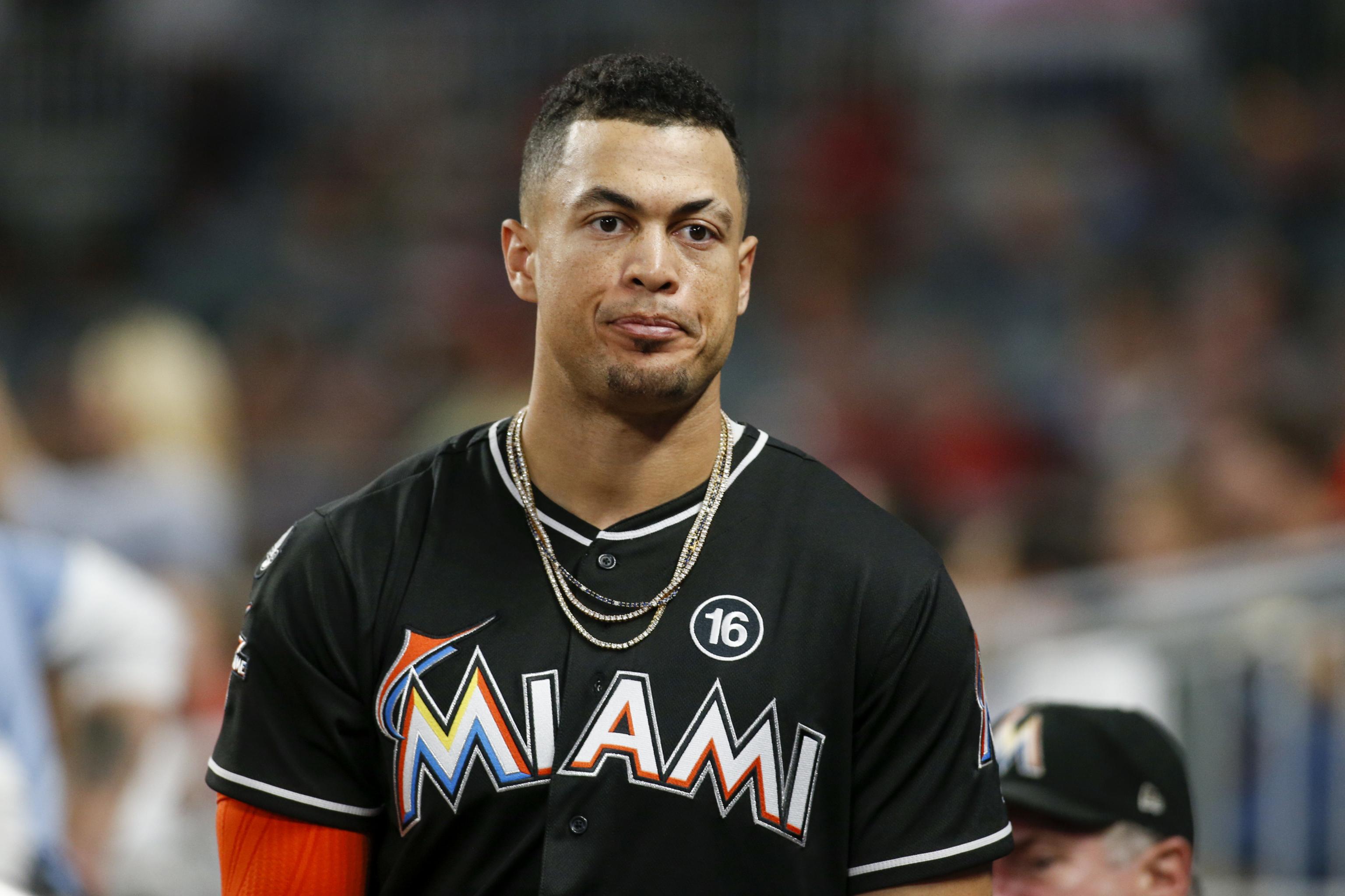 Miami Marlins OF Giancarlo Stanton voids trade to St. Louis