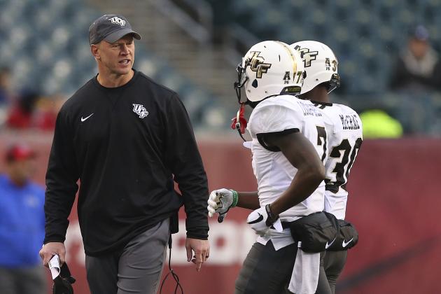 Central Florida head coach Scott Frost during the third quarter against Temple in an NCAA college football game Saturday, Nov. 18, 2017, in Philadelphia. UCF defeated Temple 45-19. (AP Photo/Rich Schultz)