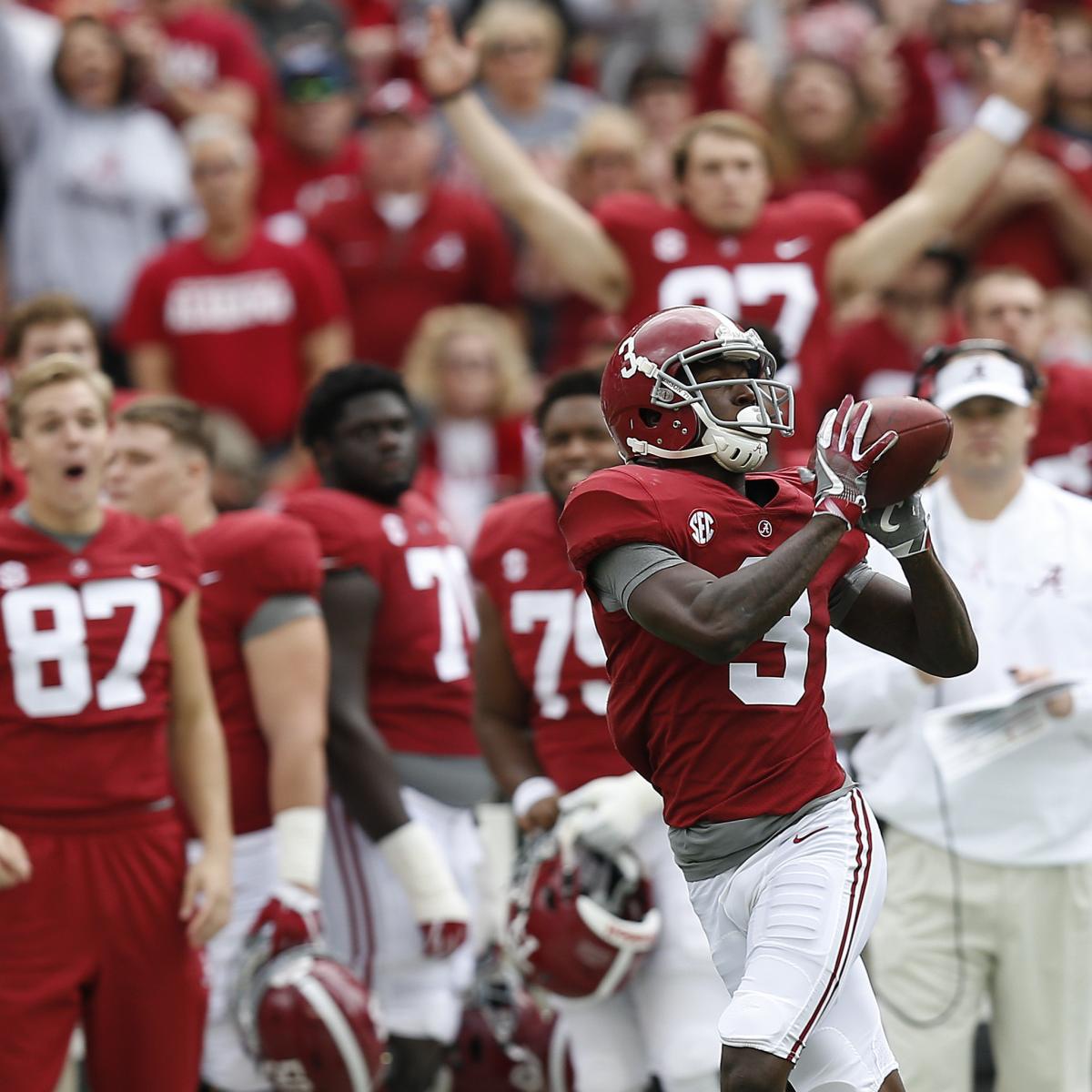 latest bowl projections Sporting news projects every college football bowl game for 2017 heading into week 13 which teams will make the fourth annual college football playoff. latest bowl projections Sporting news projects every college football bowl game for 2017 heading into week 13 which teams will make the fourth annual college football playoff.