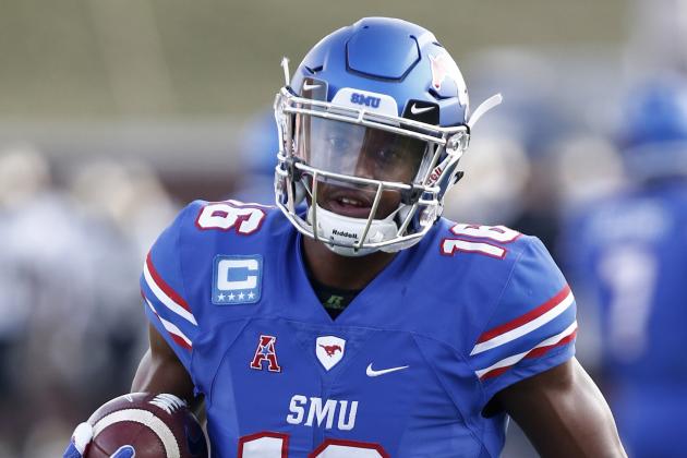 SMU wide receiver Courtland Sutton (16) participates in warm-up drills before the start of an NCAA college football game against Central Florida, Saturday, Nov. 4, 2017, in Dallas. (AP Photo/Mike Stone)