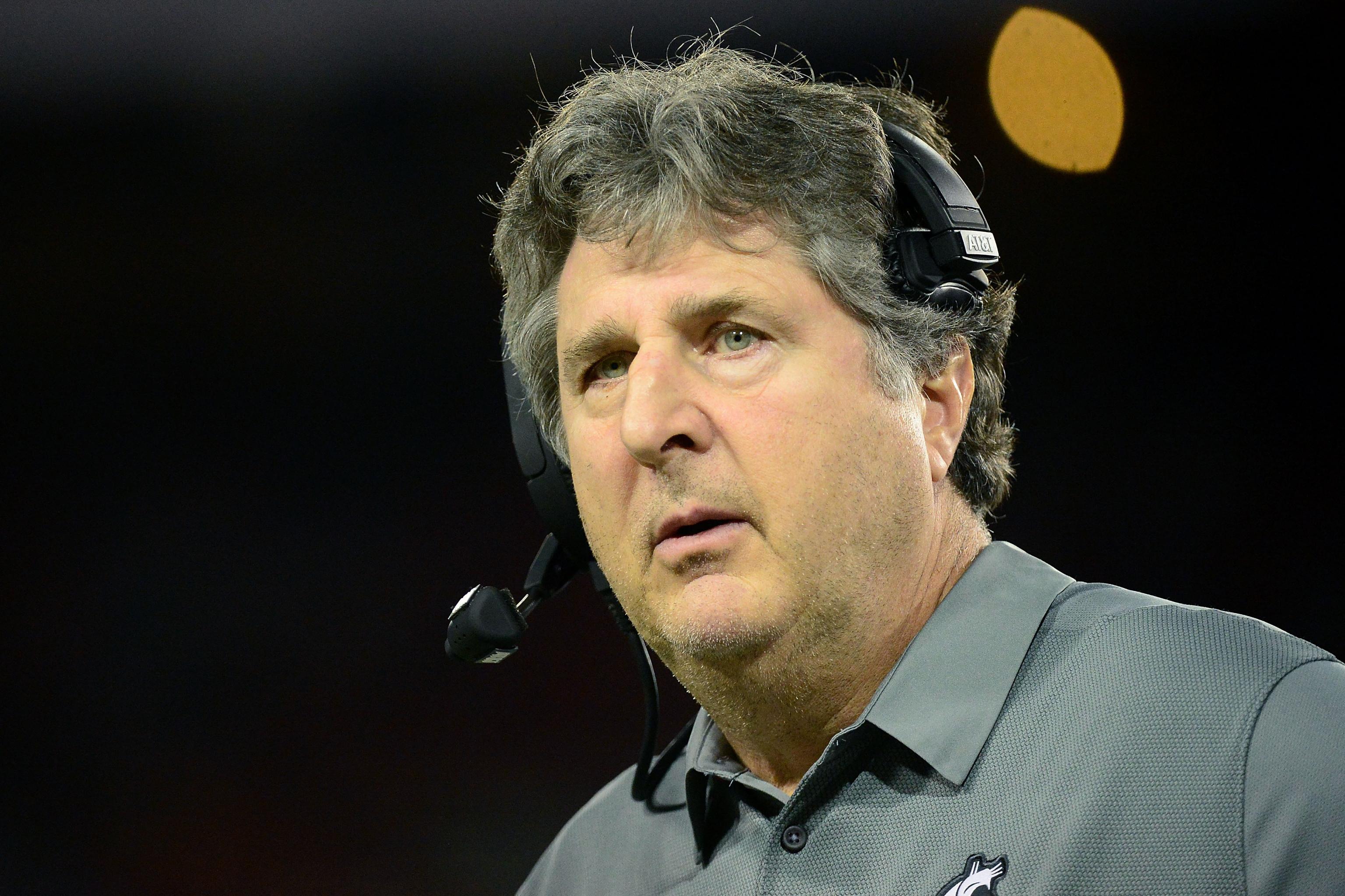 Washington State Head Coach Mike Leach Gives Detailed Wedding