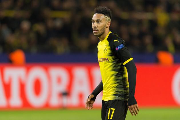 DORTMUND, GERMANY - NOVEMBER 21: Auba, Pierre-Emerick Aubameyang of Borussia Dortmund looks on during the UEFA Champions League group H match between Borussia Dortmund and Tottenham Hotspur at Signal Iduna Park on November 21, 2017 in Dortmund, Germany. (Photo by TF-Images/TF-Images via Getty Images)