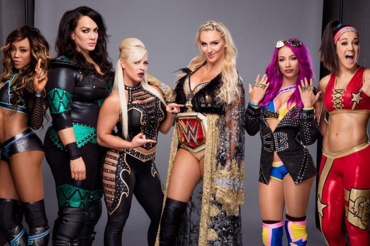 WWE Royal Rumble 2018 Is the Perfect Time to Unleash a Women's Rumble Match
