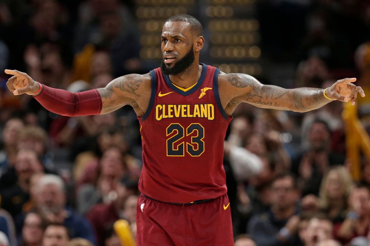 ben simmons and lebron james