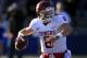 This photo taken on November 18, 2017 shows Oklahoma quarterback Baker Mayfield (6) during the first half of an NCAA college football game against Kansas in Lawrence, Kan. While the Sooners have already secured a place in the Big 12 game championship, they need to beat West Virginia to stay in the top four spots of the tiebreaking football college ranking. (AP Photo / Orlin Wagner)