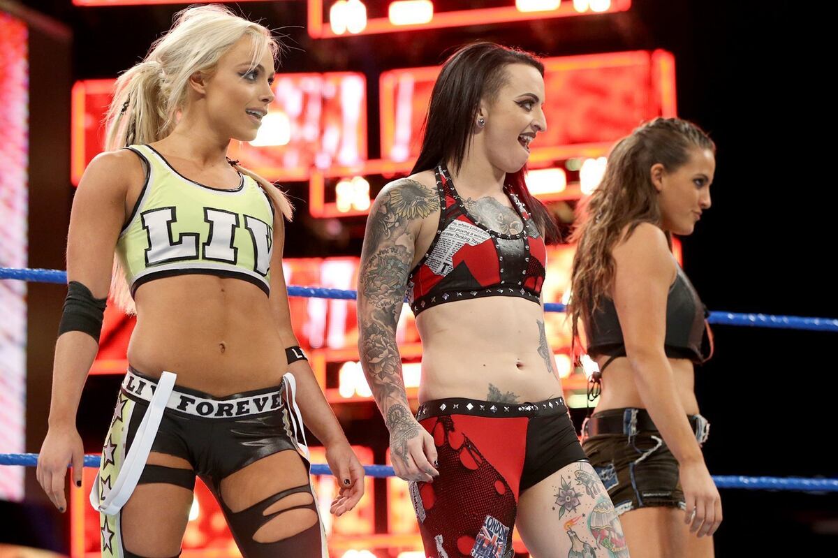 WWE SmackDown Results: Biggest Winners, Losers and Moments from November 28