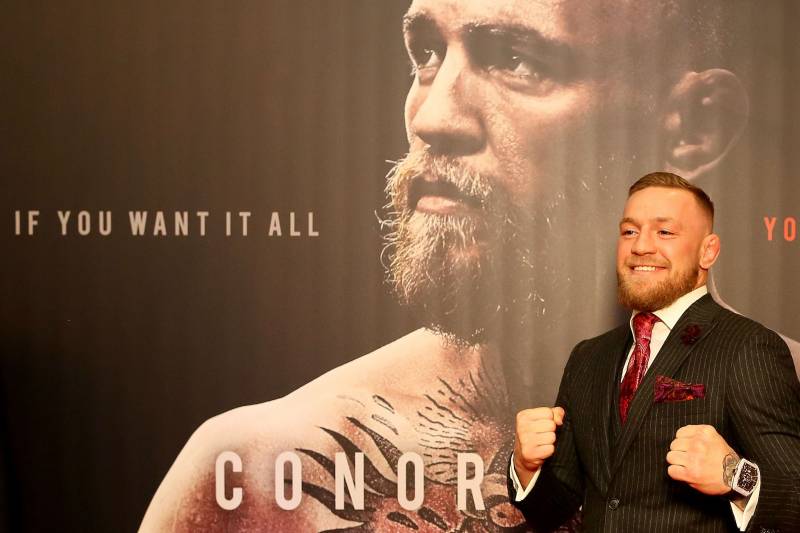 Irish mixed martial arts star Conor McGregor poses upon arrival to attend the world premiere of the documentary film 'Conor McGregor: Notorious' at the Savoy Cinema in Dublin, Ireland on November 1, 2017. / AFP PHOTO / Paul FAITH (Photo credit should read PAUL FAITH/AFP/Getty Images)
