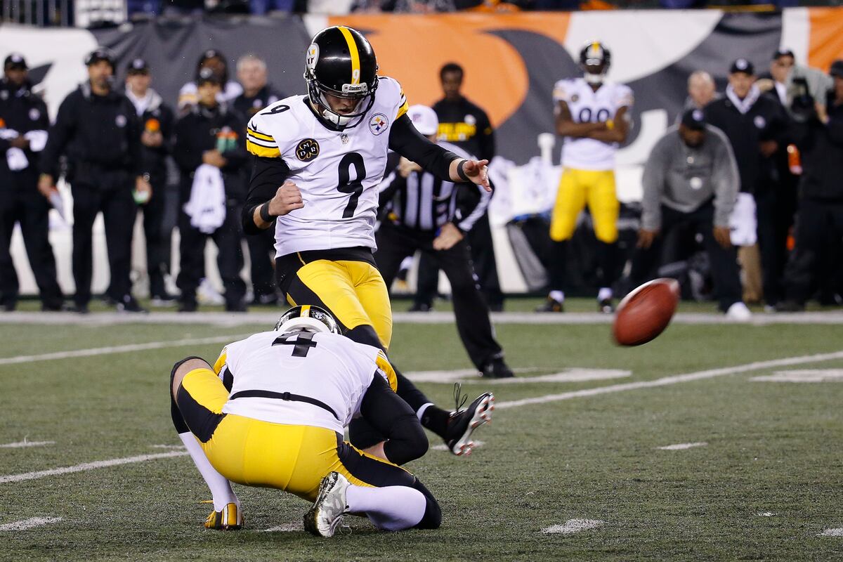 Chris Boswell Says Bengals Tried to Injure Him Before Game 