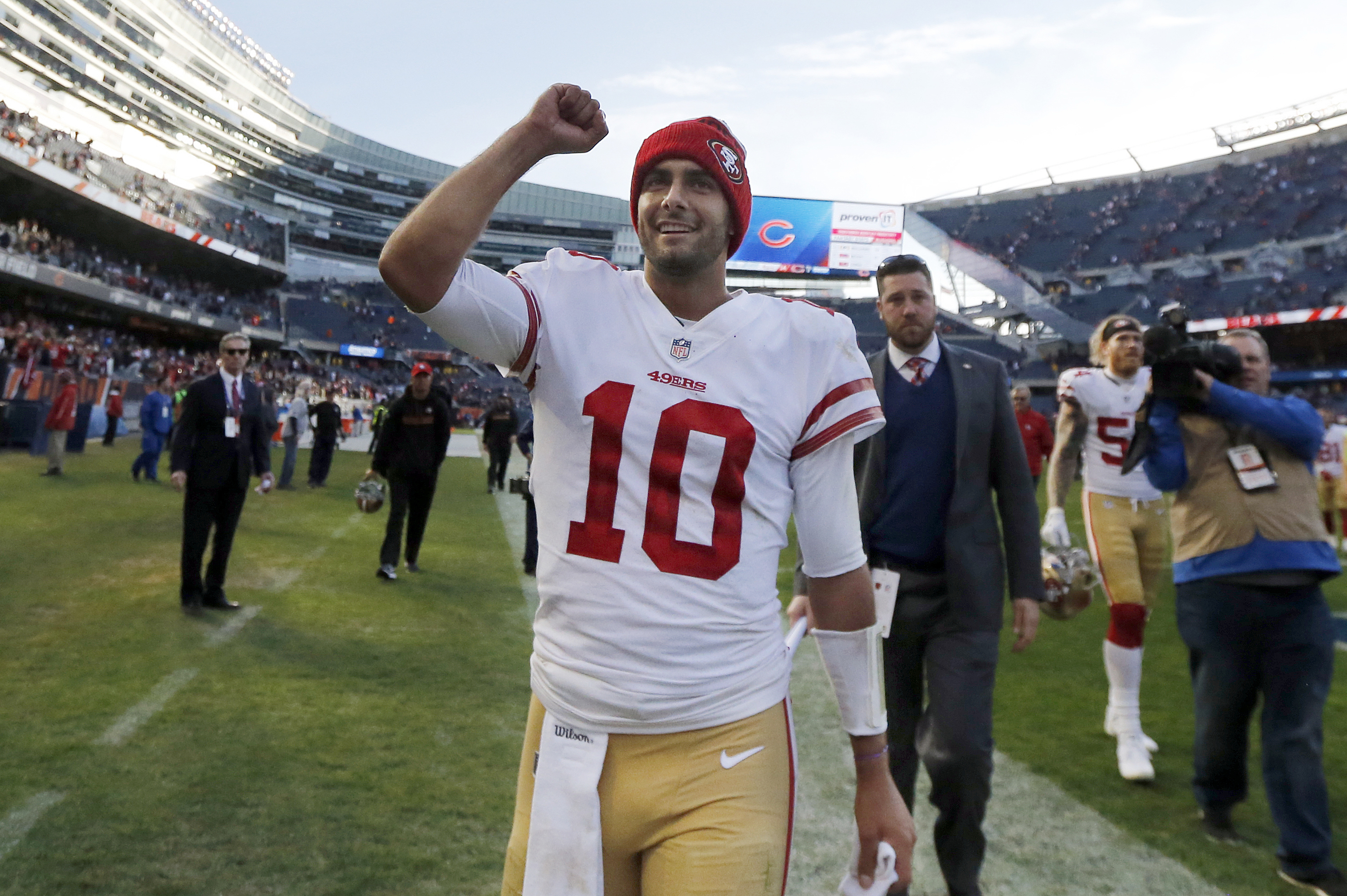 Jimmy Garoppolo hopeful 49ers fans make their presence felt at