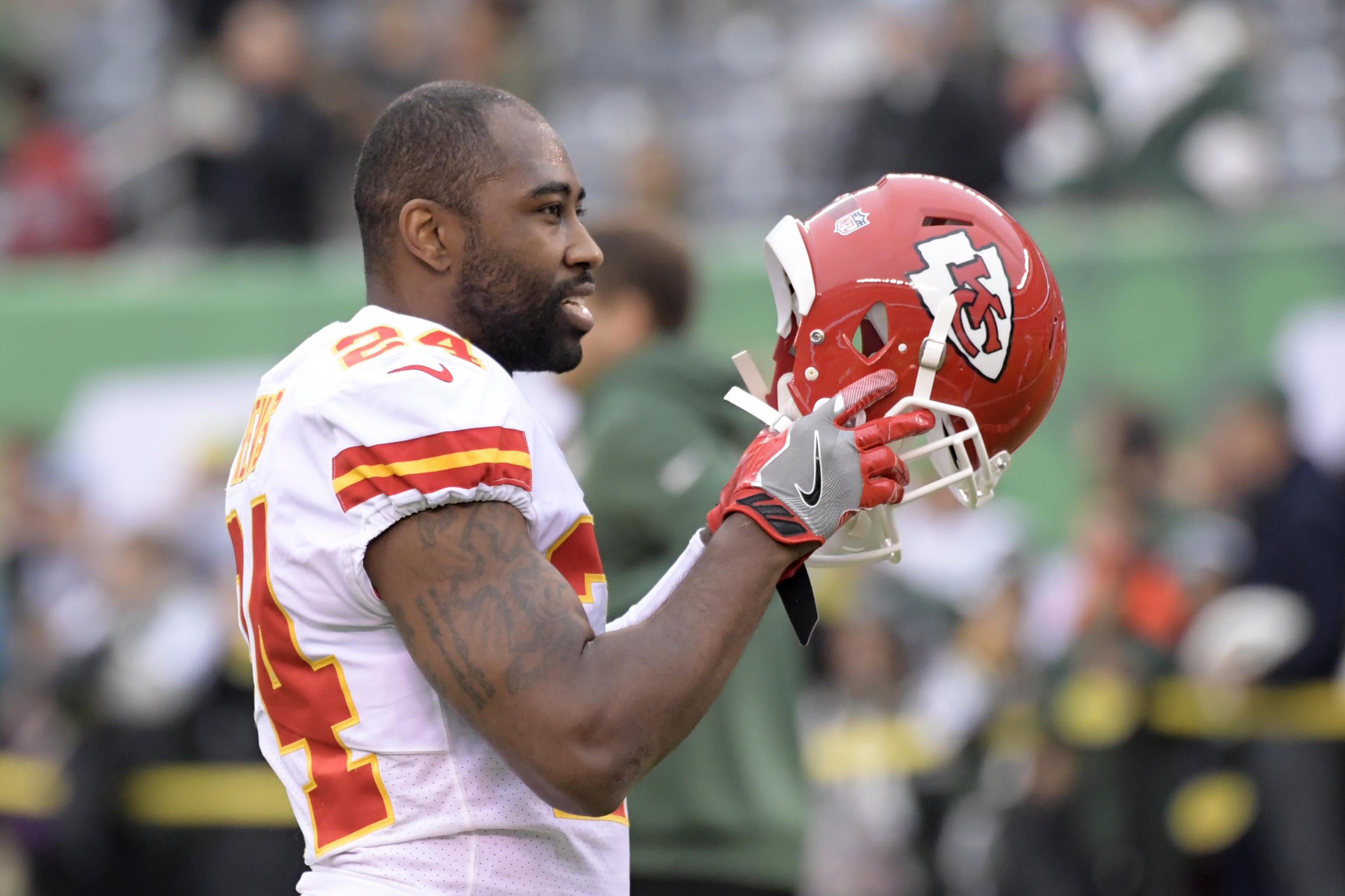 Chiefs Sign Darrelle Revis