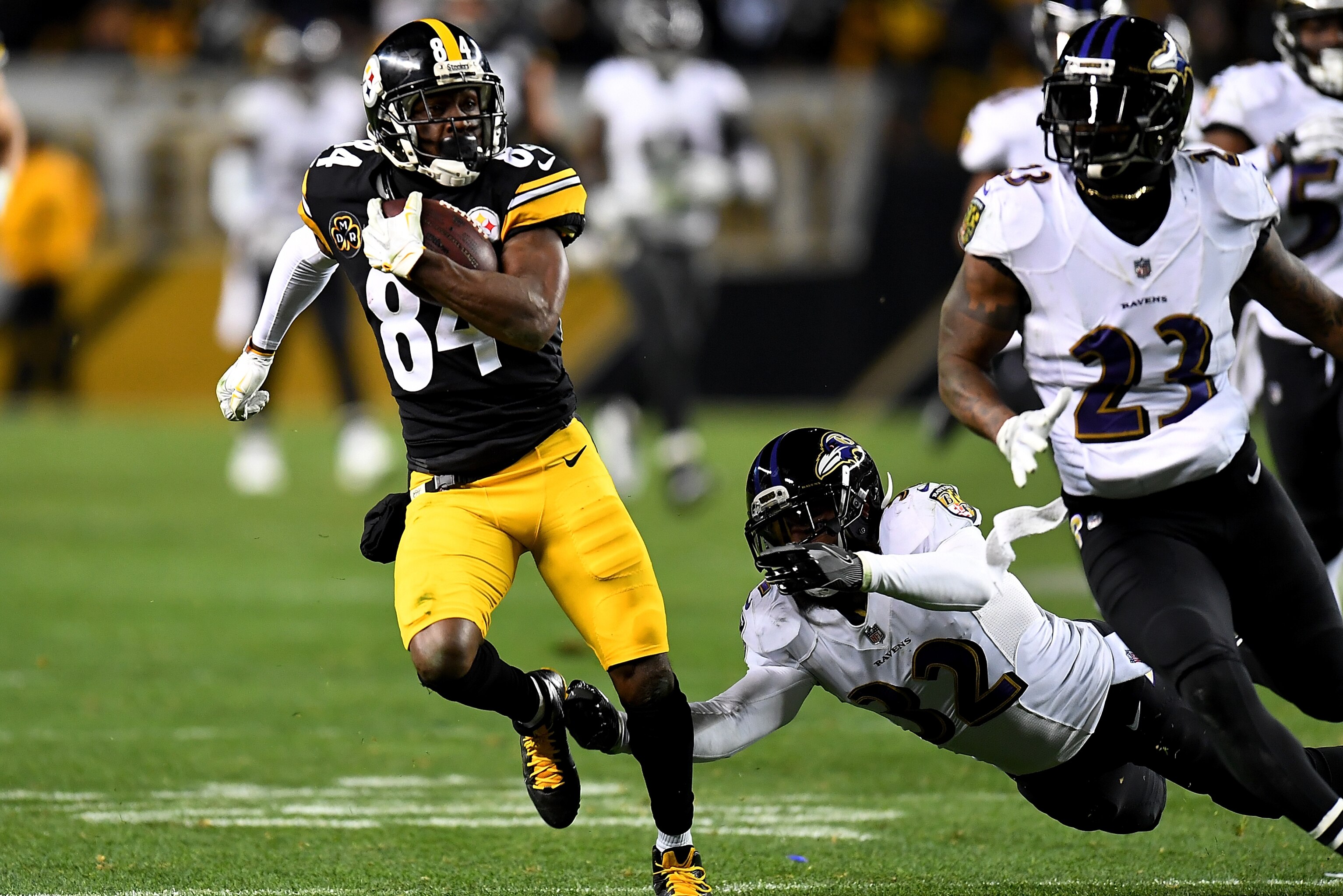 Antonio Brown On The Cusp Of Tying Another NFL Record