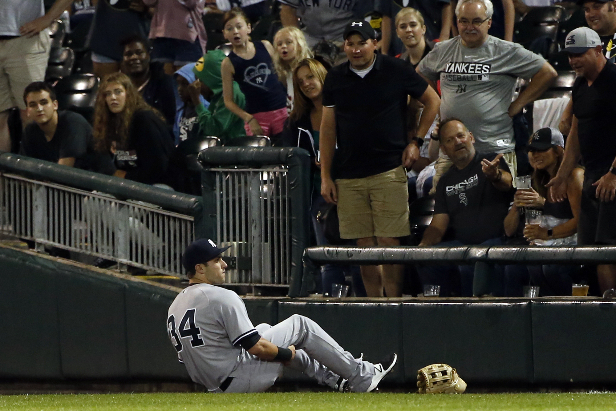 White Sox slugger Jiménez out 5-6 months for ruptured tendon - The San  Diego Union-Tribune