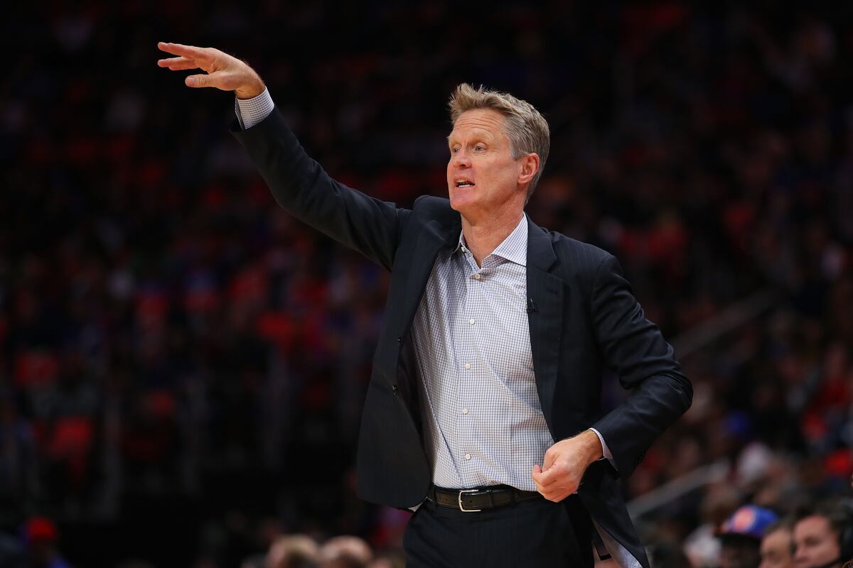 Steve Kerr Says Warriors Will Watch Lakers Retire Kobe Bryant's Jerseys