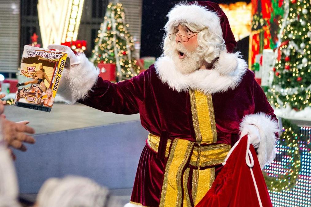 Steve Austin, the Battle for Christmas and a History of Santa Claus in WWE  | News, Scores, Highlights, Stats, and Rumors | Bleacher Report