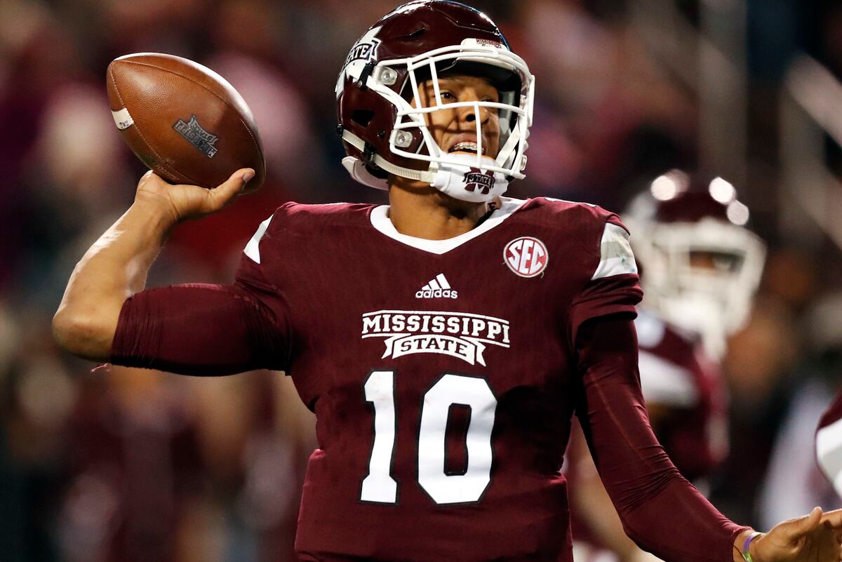 TaxSlayer Bowl Odds Louisville vs. Mississippi State Betting Pick