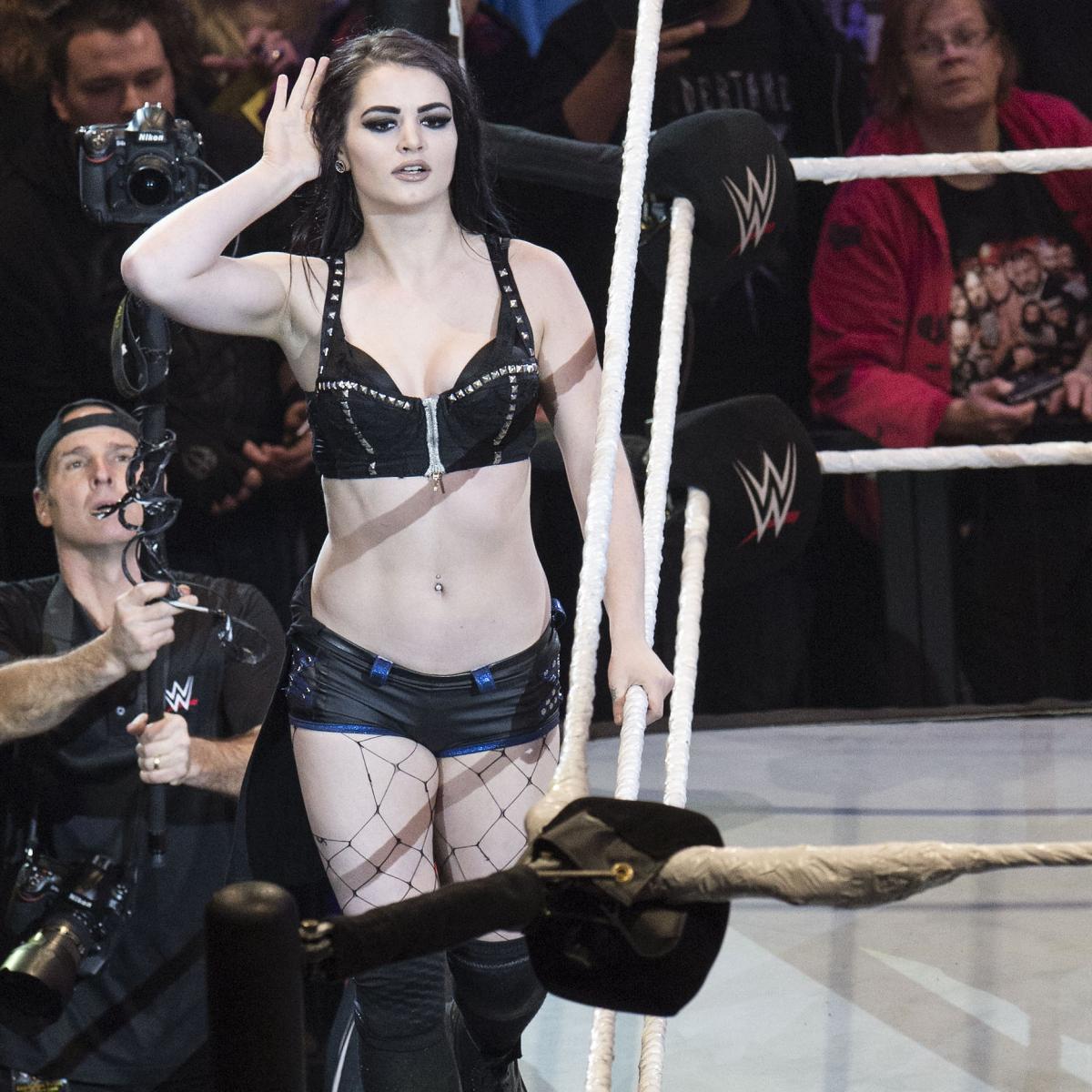 Pro Wrestling, WWE, Breaking News, Paige. 