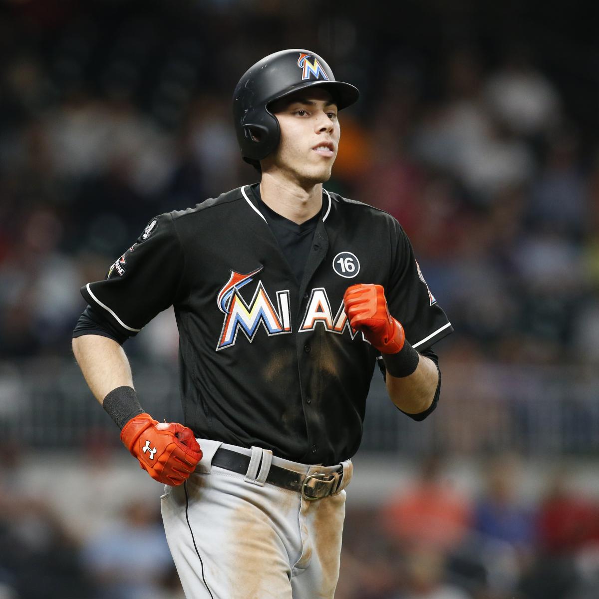 Former Marlin Christian Yelich speaks highly of catcher J.T. Realmuto, who  could be Mets target – New York Daily News
