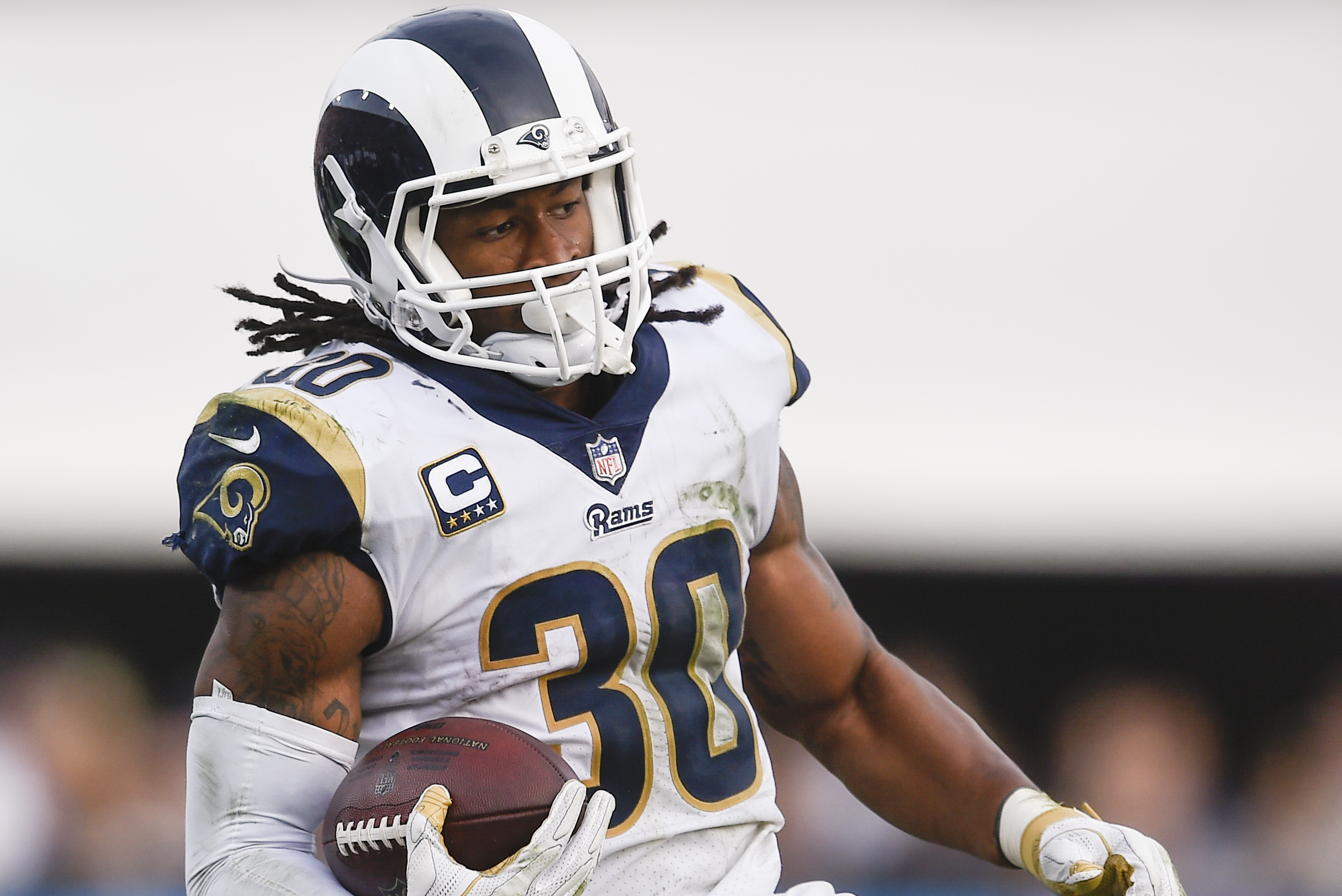 Todd Gurley vs. Adrian Peterson: Stats through first 5 seasons