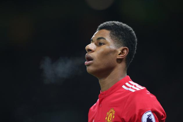 MANCHESTER, ENGLAND - DECEMBER 26:  Marcus Rashford of Manchester United looks on during the Premier League match between Manchester United and Burnley at Old Trafford on December 26, 2017 in Manchester, England.  (Photo by Alex Livesey/Getty Images)