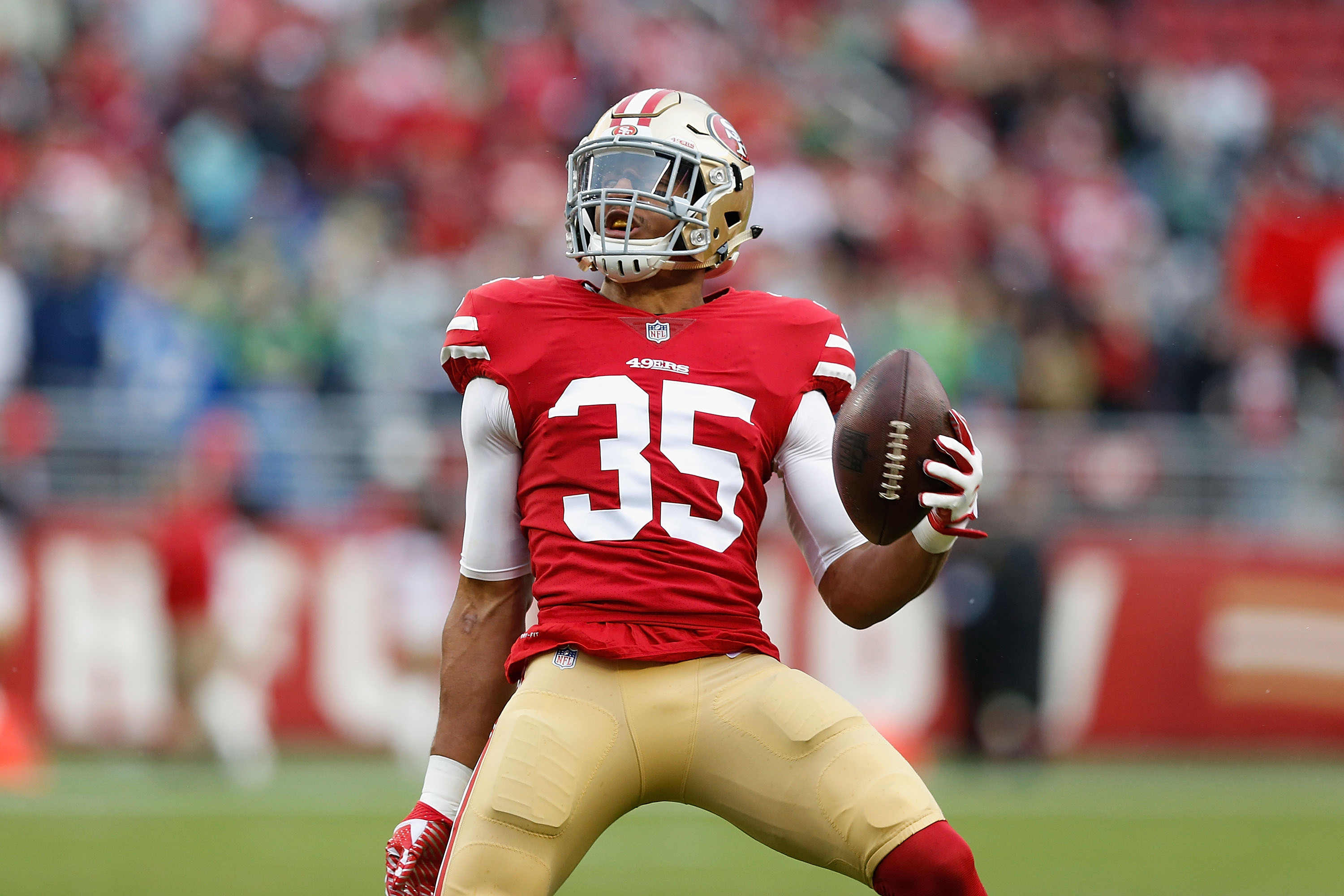 Panthers sign former 49ers safety Eric Reid