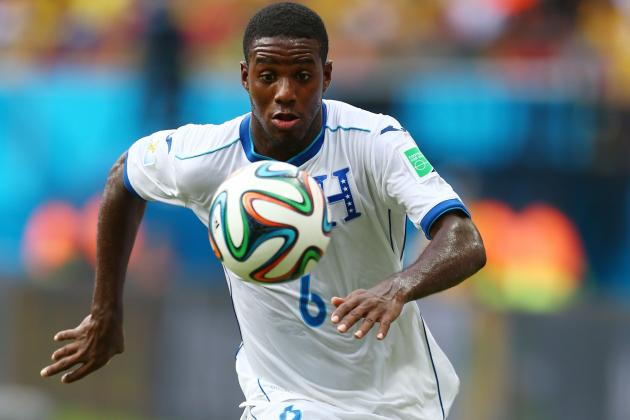 MANAUS, BRAZIL - JUNE 25: Juan Carlos Garcia of Honduras controls the ball during the 2014 FIFA World Cup Brazil Group E match between Honduras and Switzerland at Arena Amazonia on June 25, 2014 in Manaus, Brazil. (Photo by Clive Brunskill/Getty Images)