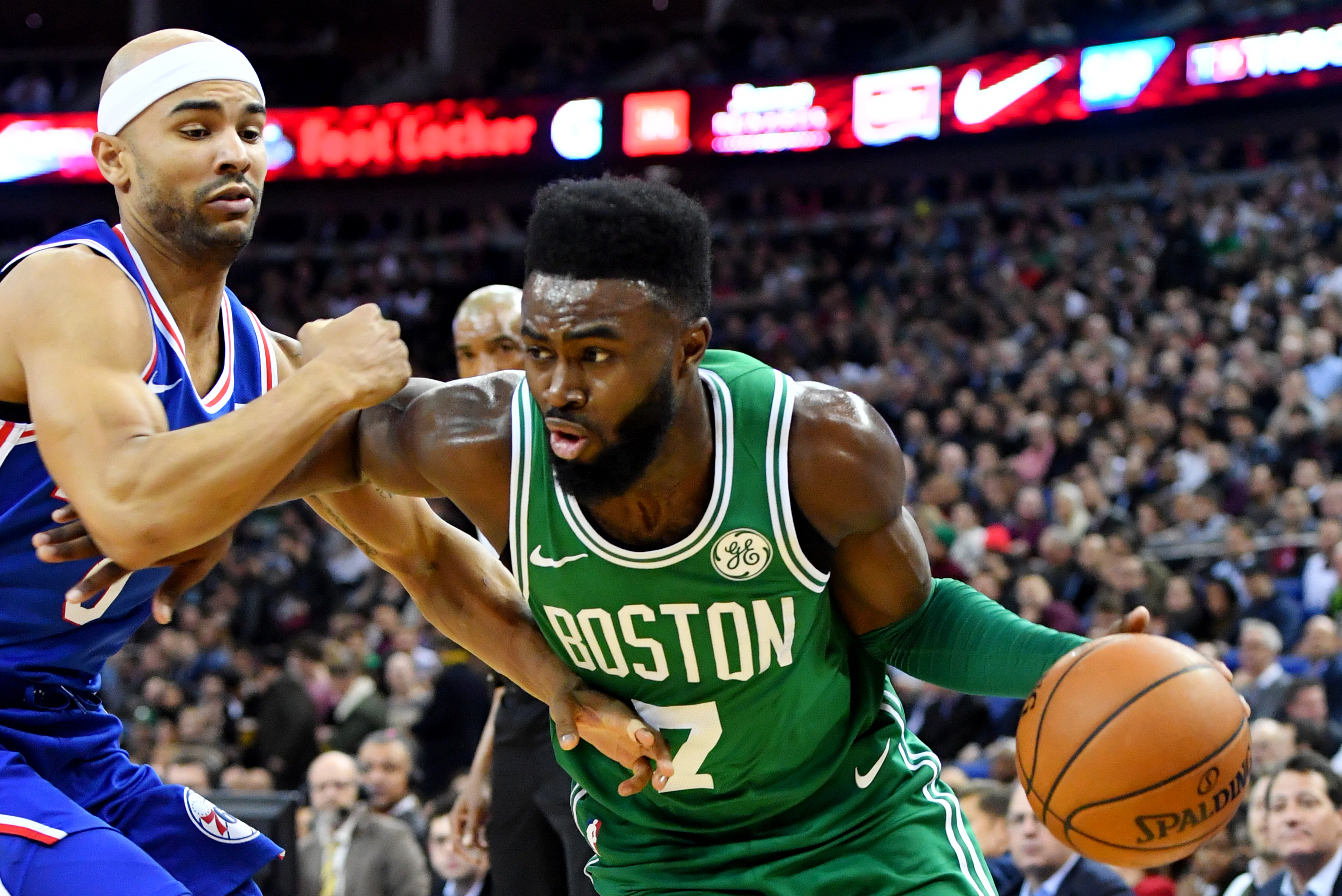 LONDON, ENGLAND - JANUARY 11: Jaylen Brown #7 of the Boston Celtics handles the ball during the game against the Philadelphia 76ers on January 11, 2018 at The O2 Arena in London, England as part of the 2018 NBA London Global Game. NOTE TO USER: User expressly acknowledges and agrees that, by downloading and or using this photograph, User is consenting to the terms and conditions of the Getty Images License Agreement. Mandatory Copyright Notice: Copyright 2018 NBAE (Photo by Jesse D. Garrabrant/NBAE via Getty Images)