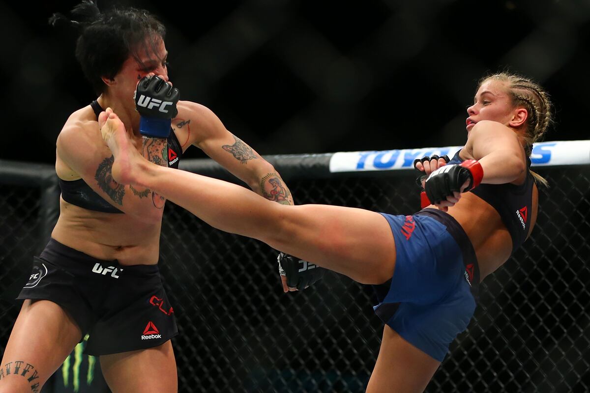 Paige VanZant Fought with Broken Arm; Vows to Return ...
